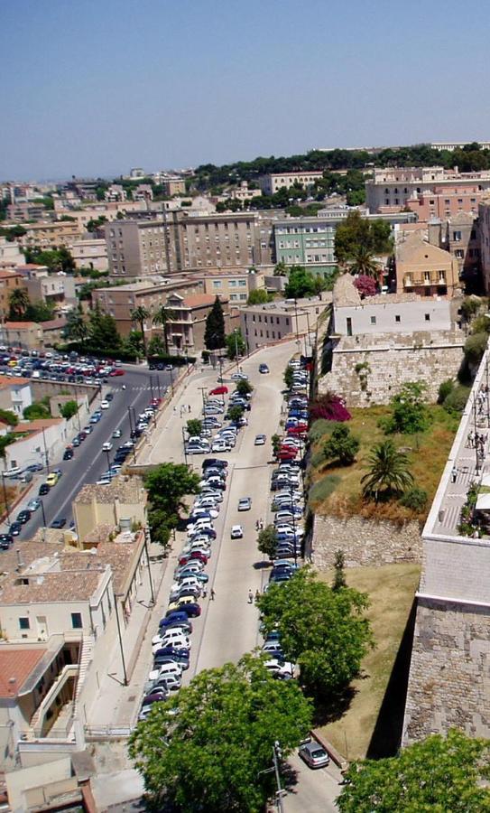 Casa Minu Santa Chiara Hotel Cagliari Exterior foto